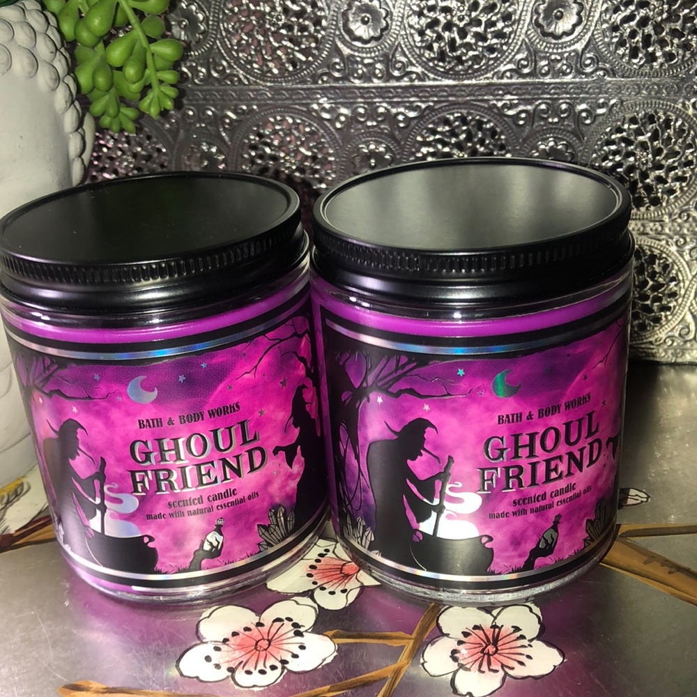 Bath and Bodyworks Halloween collection one wick candles Ghoul Friend
